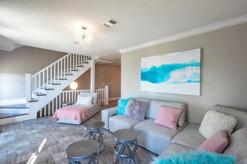 Photo of Livingroom in Holiday Isle