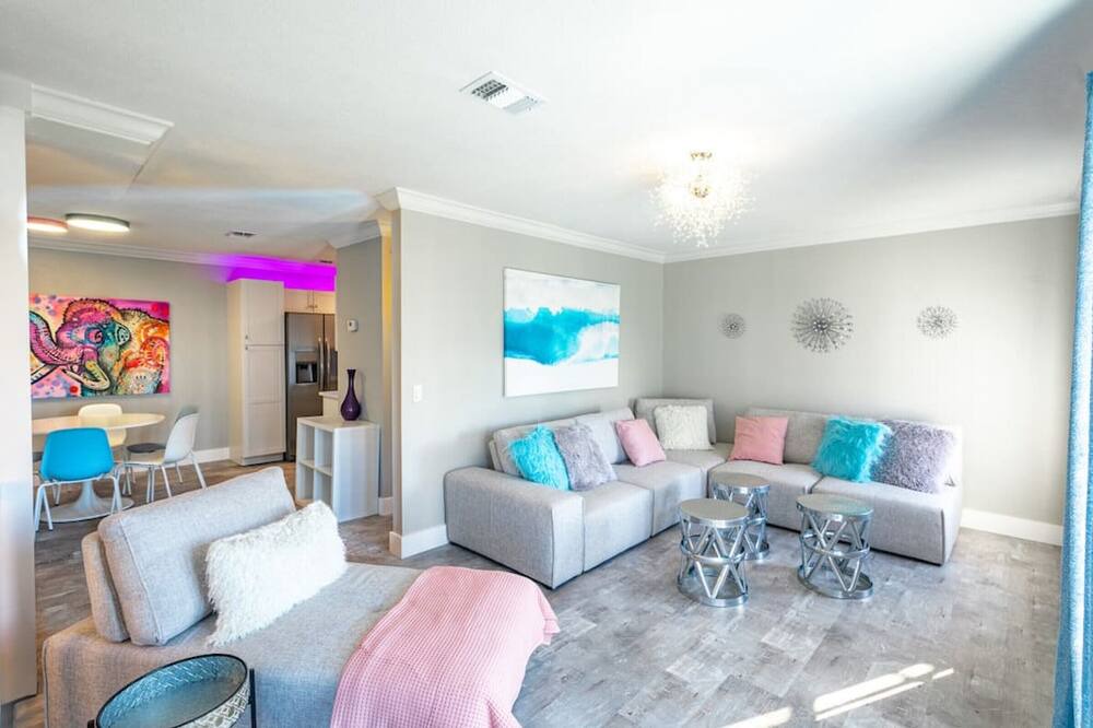 Photo of Livingroom in Holiday Isle