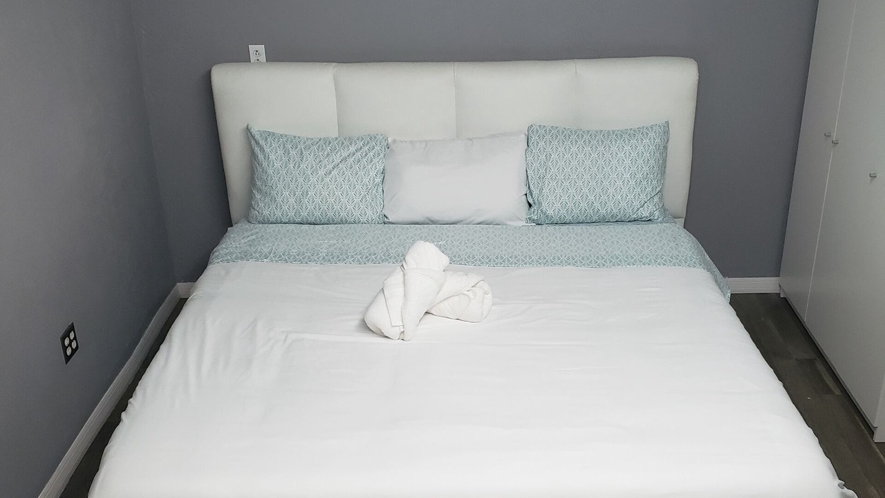 Photo of Bedroom in Pembroke Pines