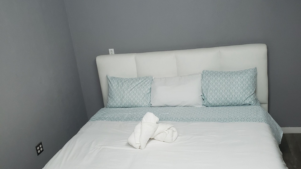 Photo of Bedroom in Pembroke Pines