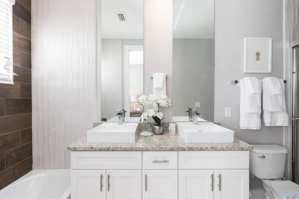 Photo of Bathroom in West Kissimmee