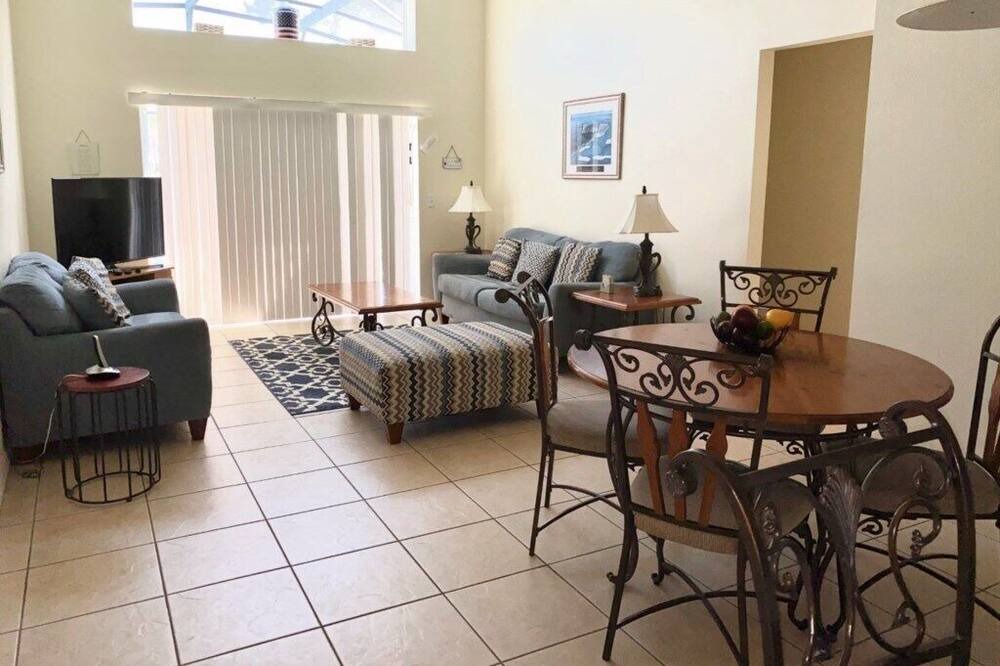 Photo of Bedroom in Haines City