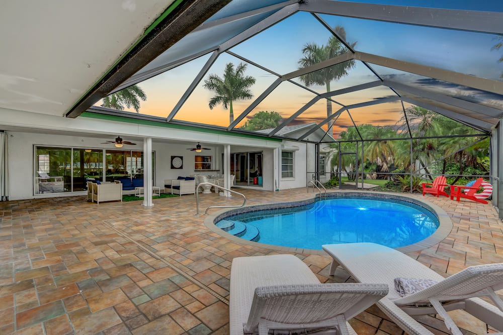 Photo of Outdoor in Weston