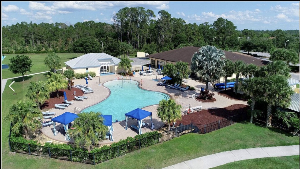 Photo of Outdoor in Sun 'N Lake