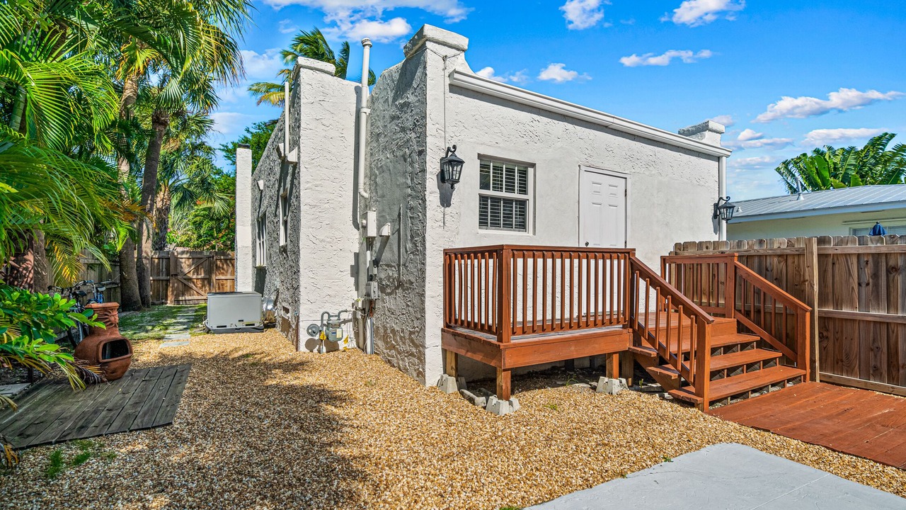 Photo of Outdoor in Parrot Cove