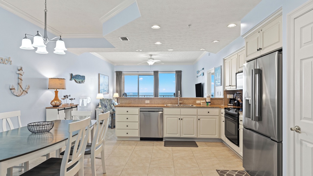 Photo of Kitchen in Lower Grand Lagoon