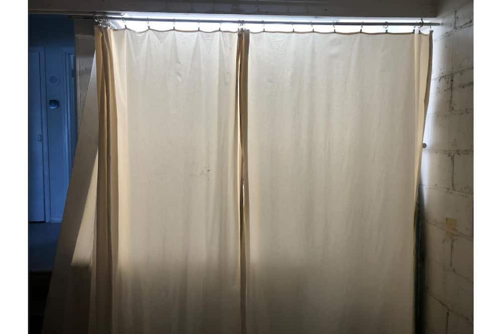 Photo of Bedroom in El Portal