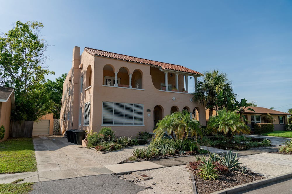 Photo of Outdoor in Riviera Bay