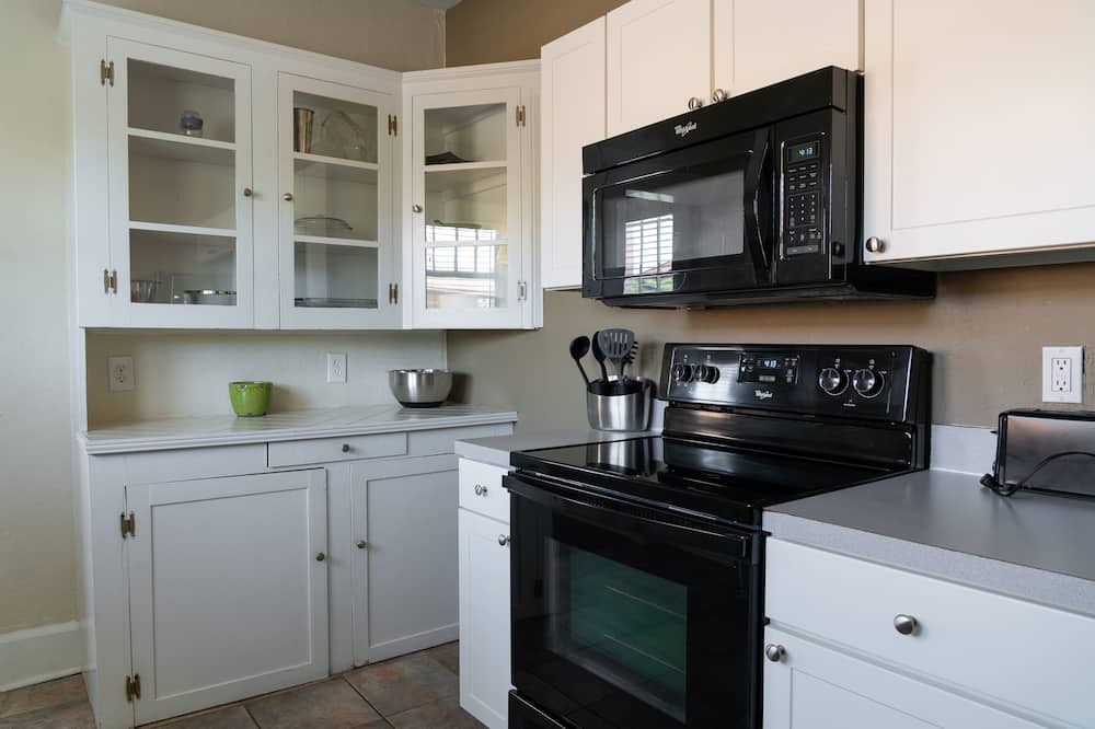 Photo of Kitchen in Riviera Bay