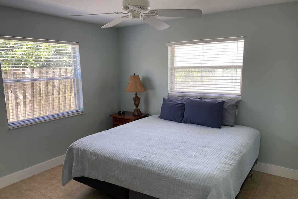 Photo of Bedroom in Hobe Sound