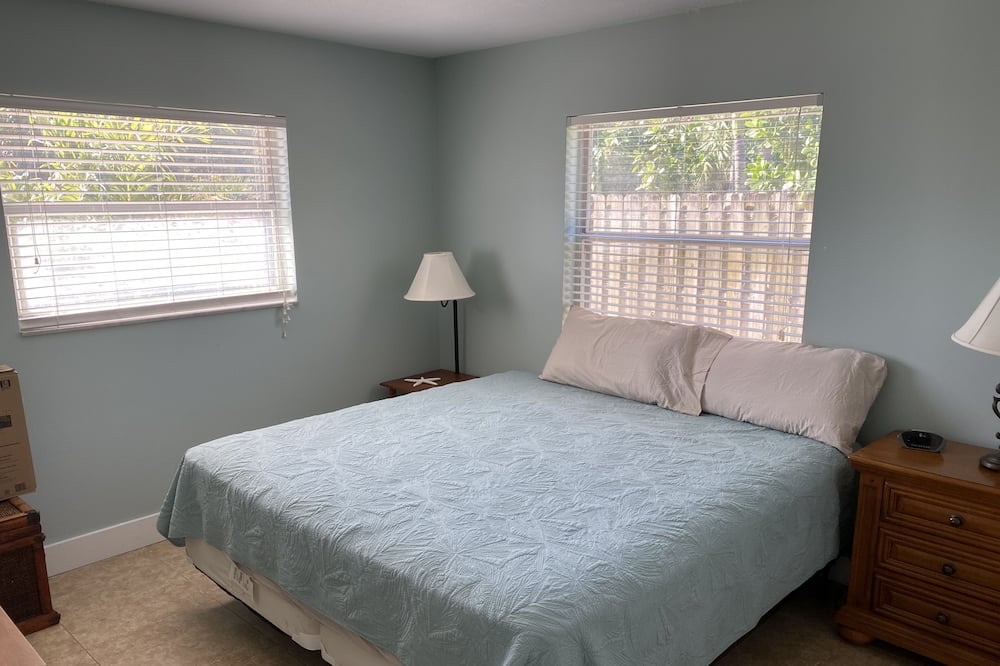 Photo of Bedroom in Hobe Sound