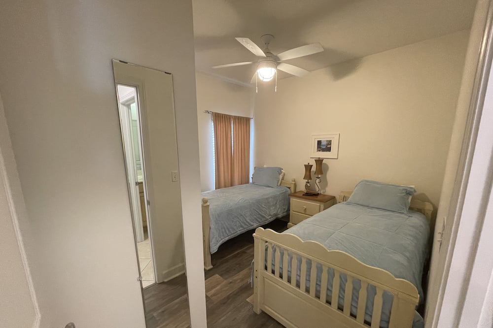 Photo of Bedroom in Waterside Village