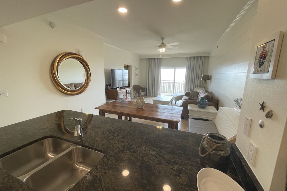 Photo of Kitchen in Waterside Village