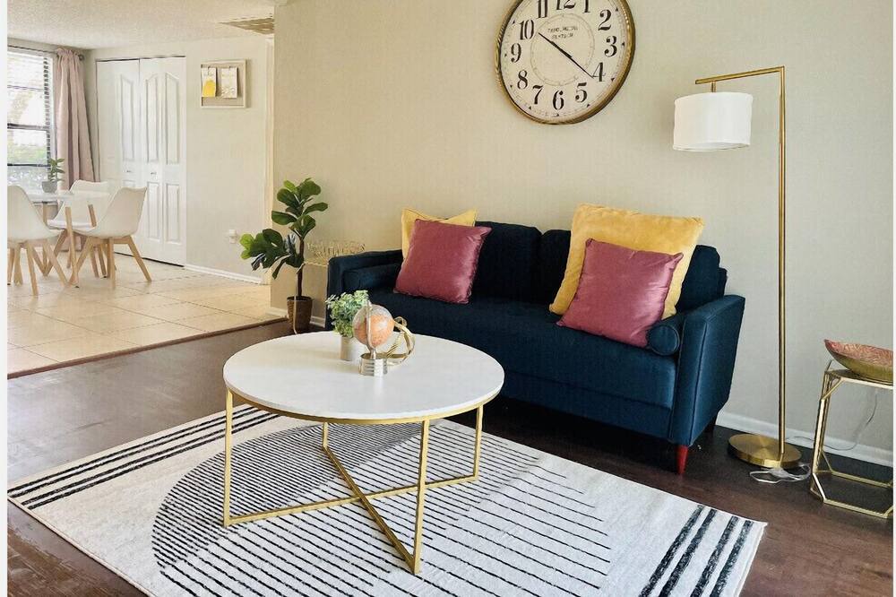Photo of Livingroom in St. Petersburg - Clearwater