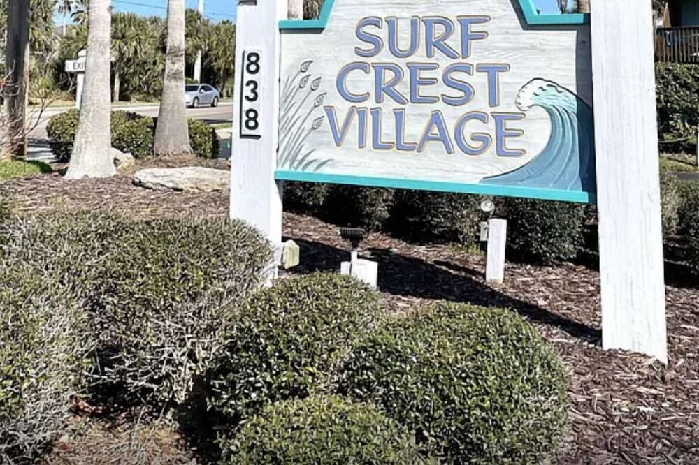 Photo of Outdoor in Surfcrest Village