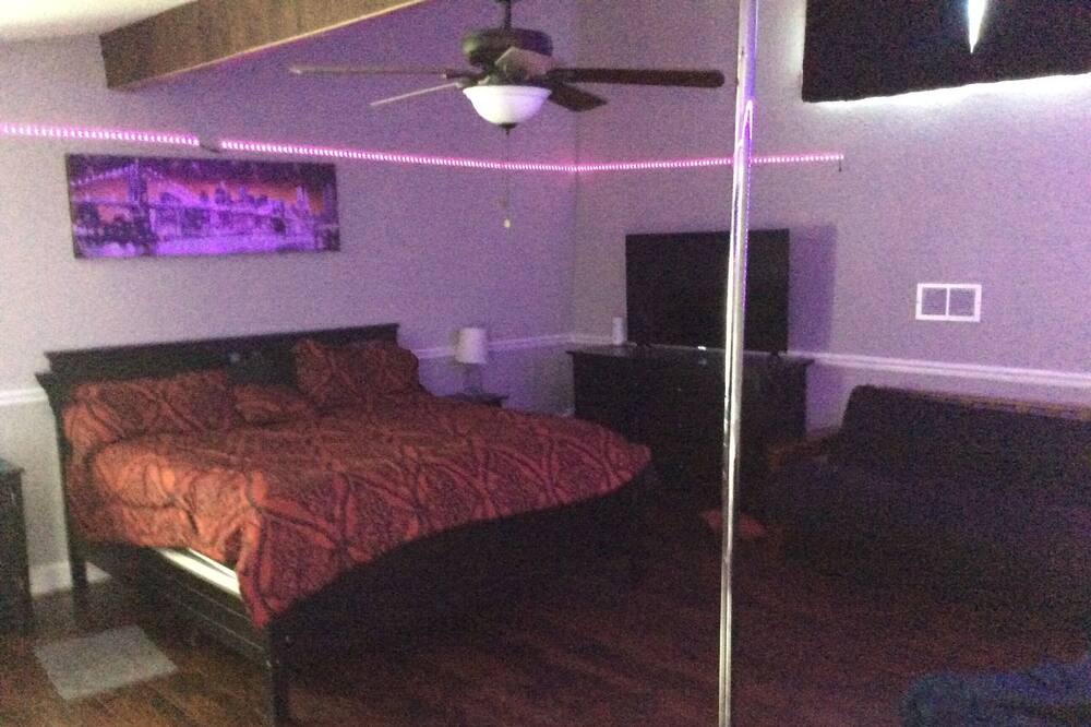 Photo of Bedroom in Greater Palm River Point CDC