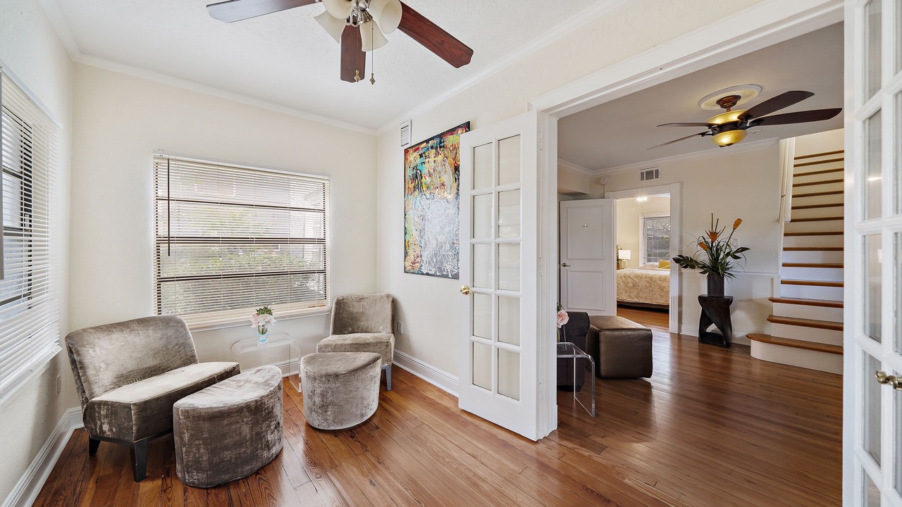Photo of Livingroom in Sunshine Park