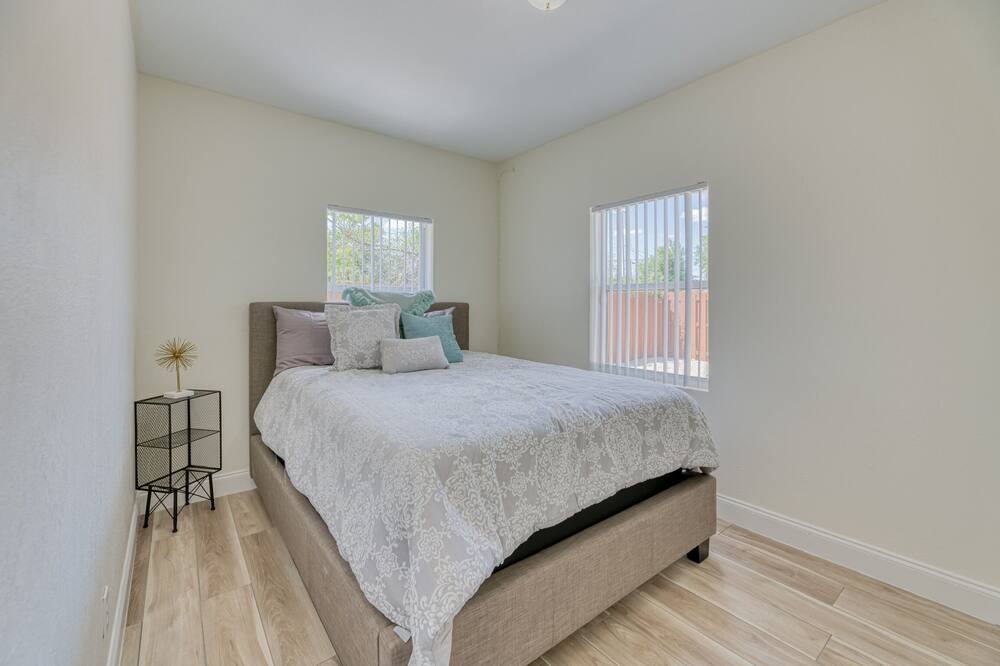 Photo of Bedroom in West Little River