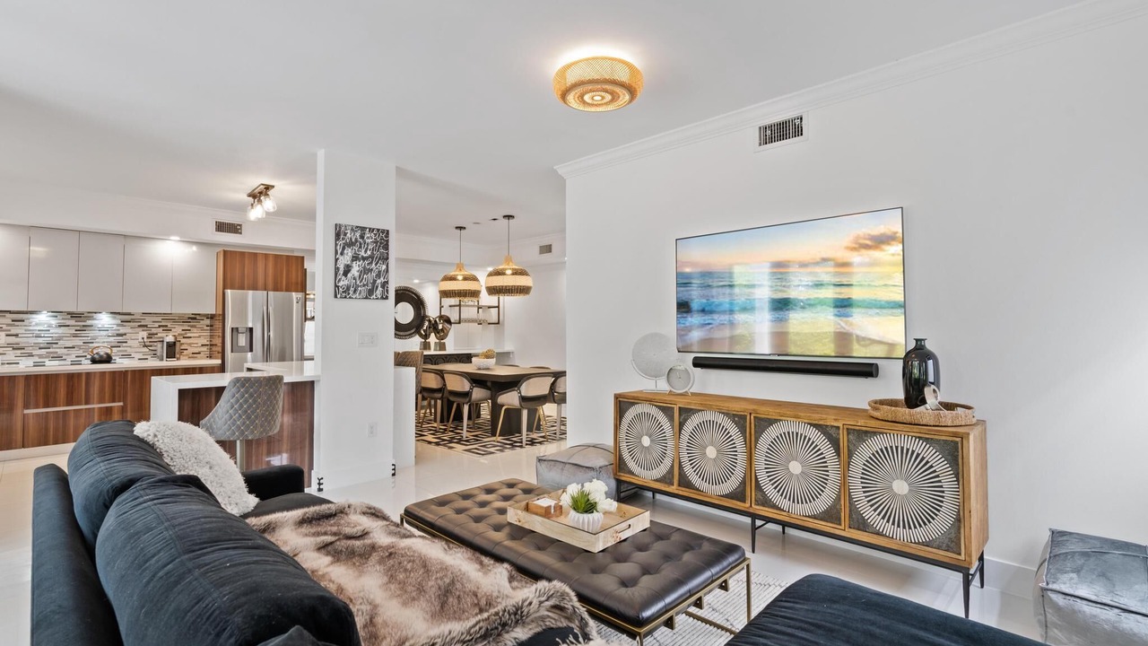 Photo of Livingroom in Southwest Coconut Grove
