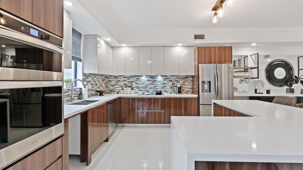 Photo of Kitchen in Southwest Coconut Grove