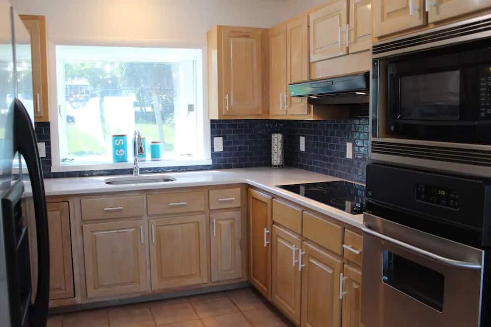Photo of Kitchen in Historic Downtown Apalachicola