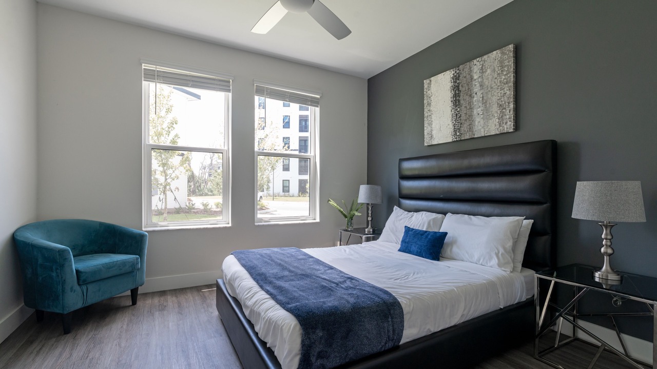 Photo of Bedroom in Port Tampa City