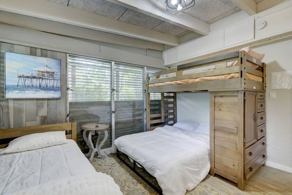 Photo of Bedroom in Sailboat Bend