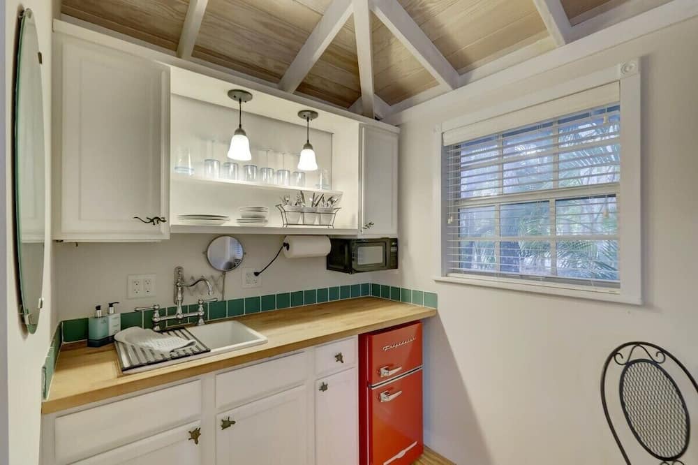 Photo of Kitchen in Sailboat Bend