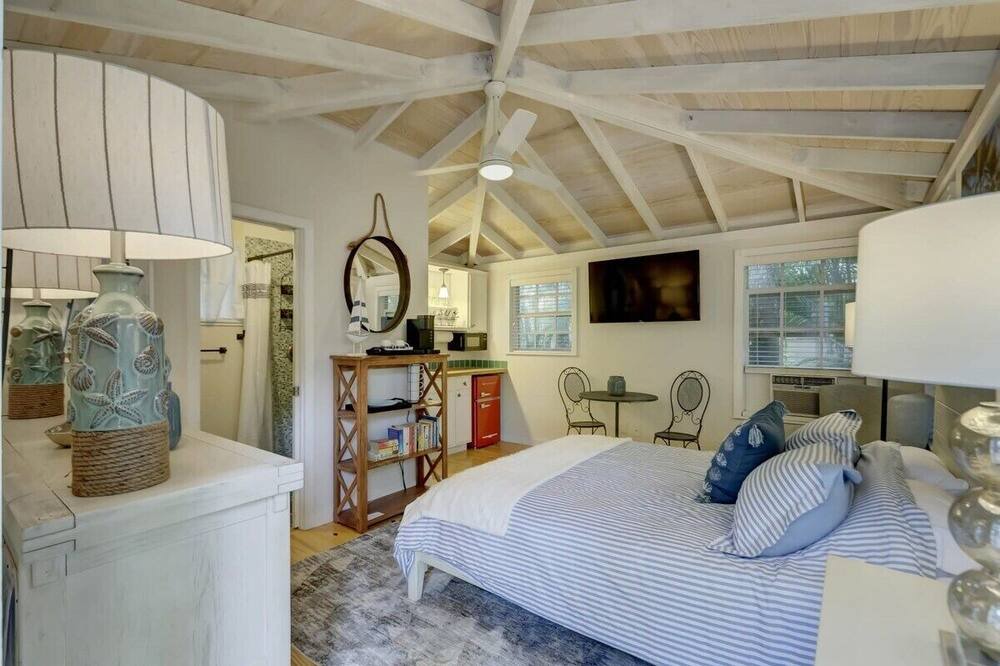 Photo of Bedroom in Sailboat Bend