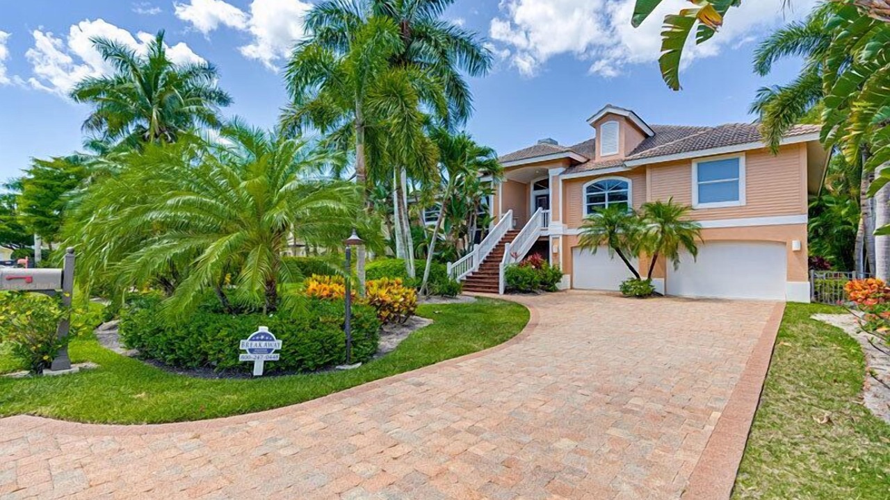 Photo of Outdoor in Beachview Country Club Estates