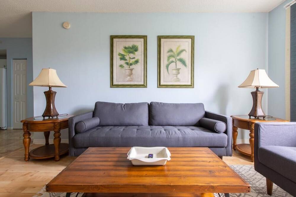 Photo of Livingroom in Downtown West Palm Beach
