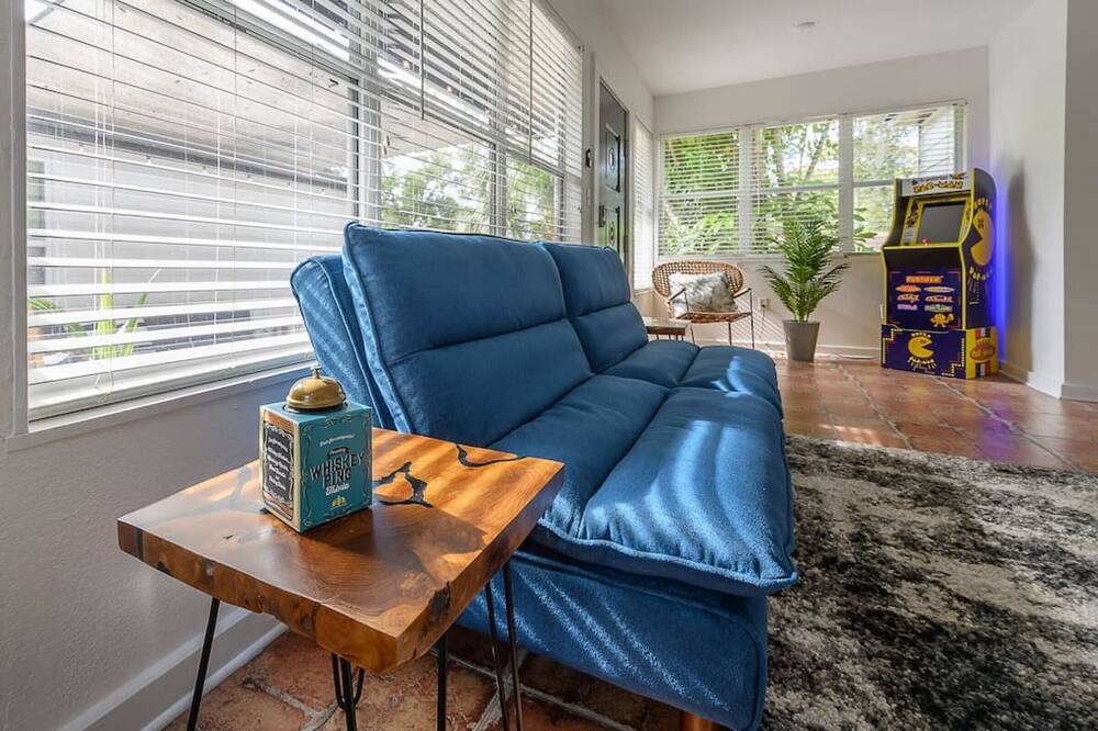 Photo of Bedroom in Riverside Heights