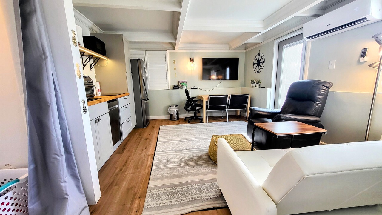 Photo of Livingroom in Bel Air