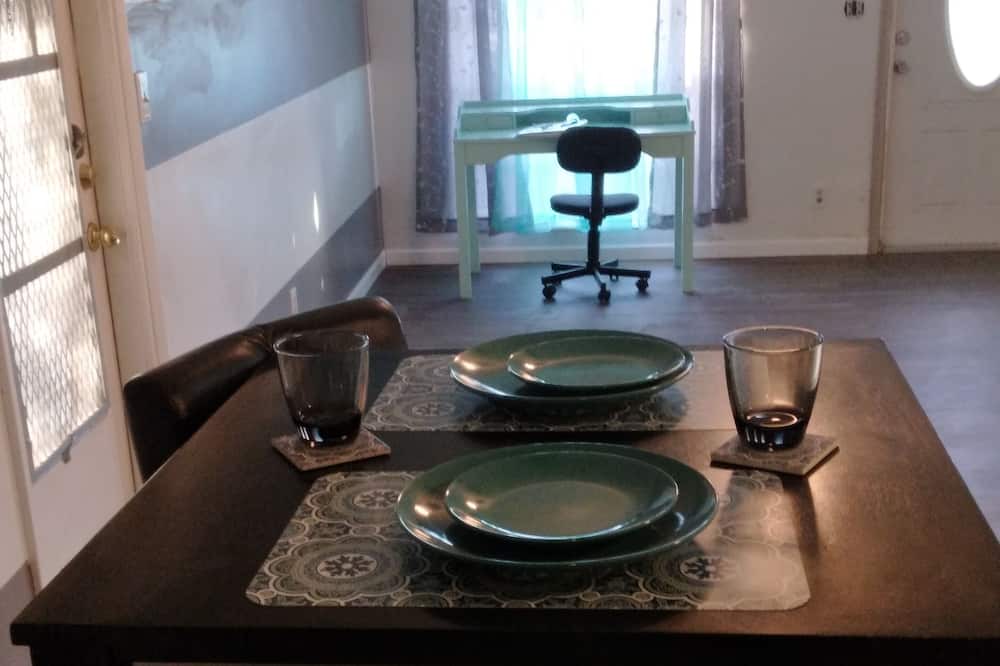 Photo of Kitchen in Lauderhill