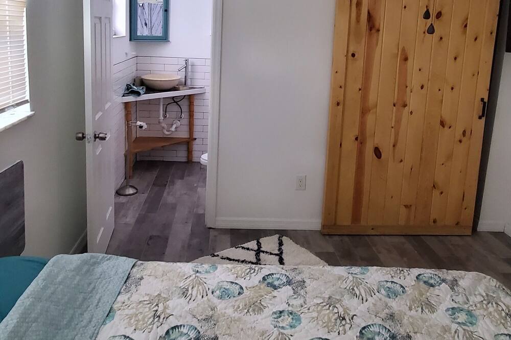 Photo of Bedroom in Sunset
