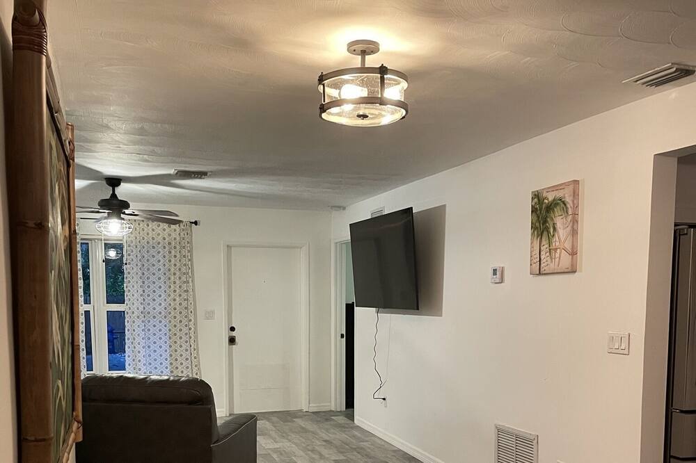 Photo of Livingroom in Sunset