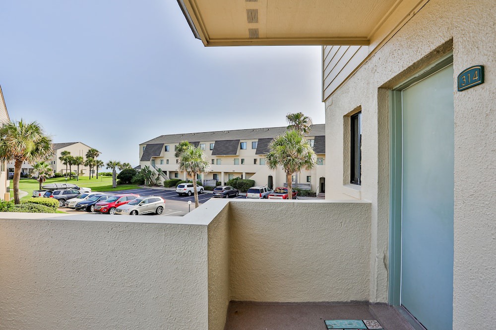 Photo of Others in Crescent Beach