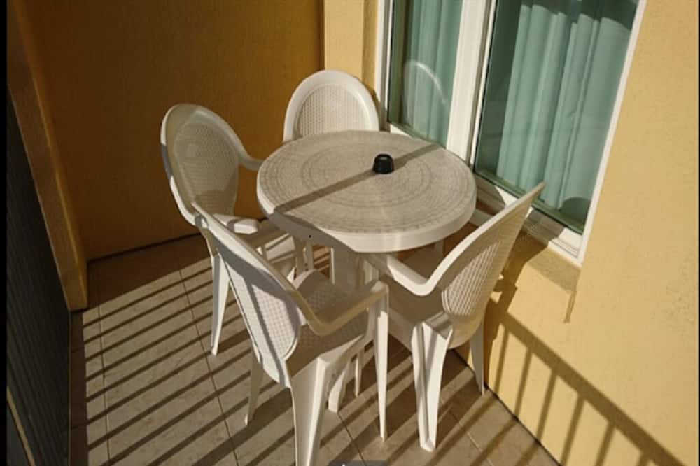 Photo of Patio Balcony in Weston