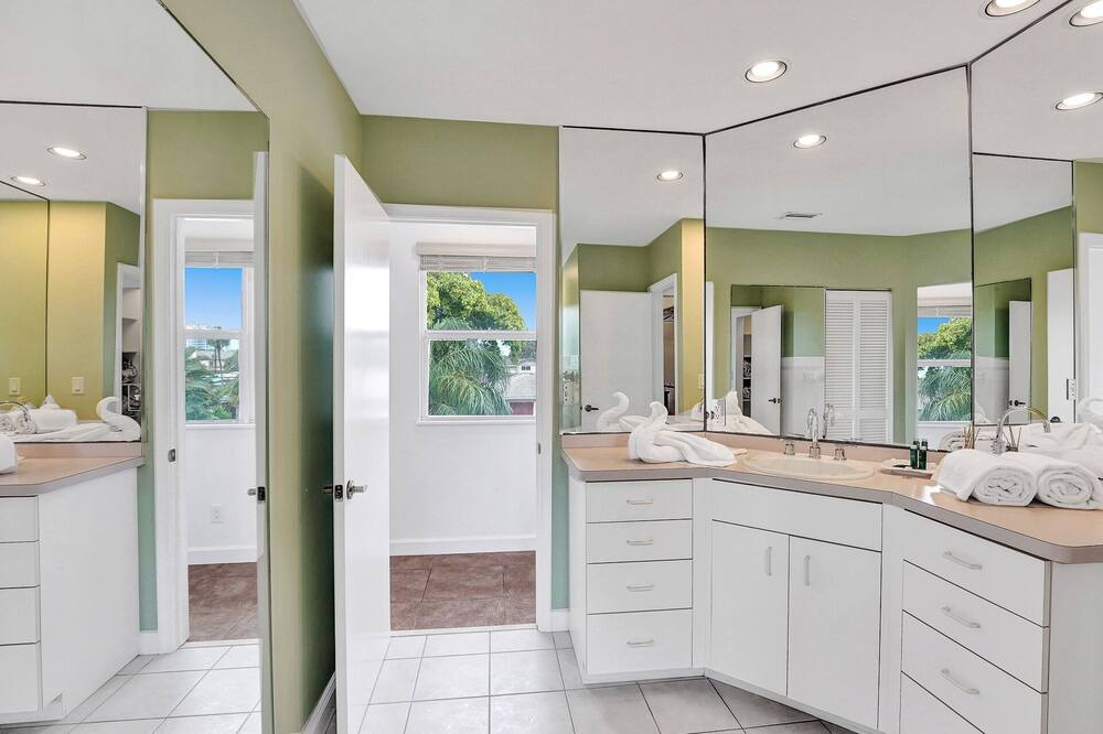 Photo of Bathroom in Bel Air