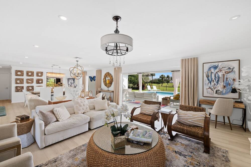 Photo of Livingroom in Moorings
