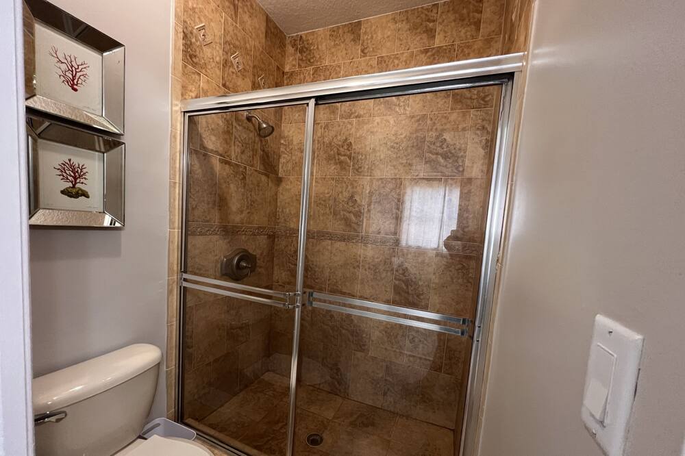 Photo of Bathroom in Pembroke Pines