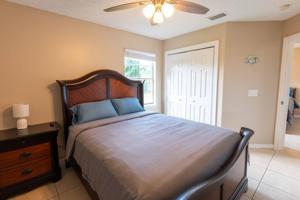 Photo of Bedroom in Palm Bay