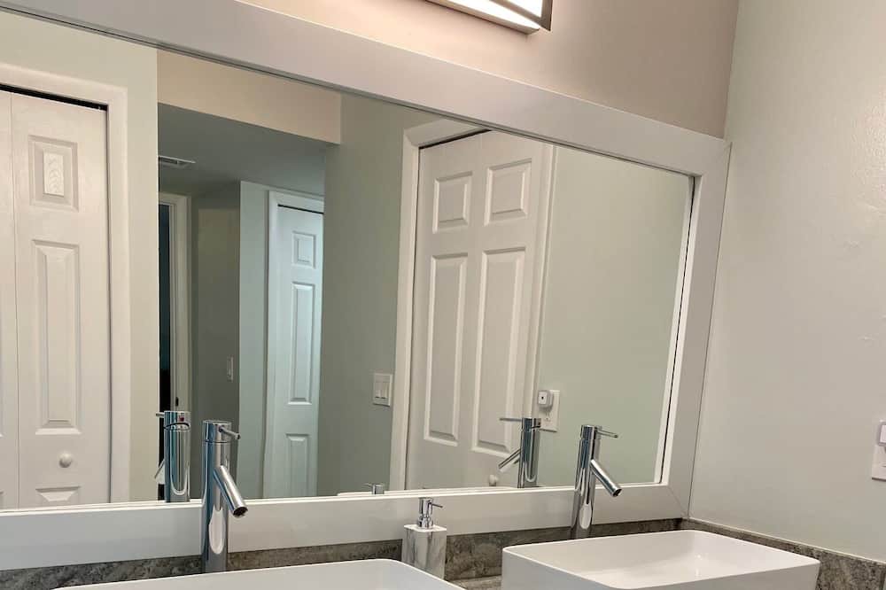 Photo of Bathroom in Weston