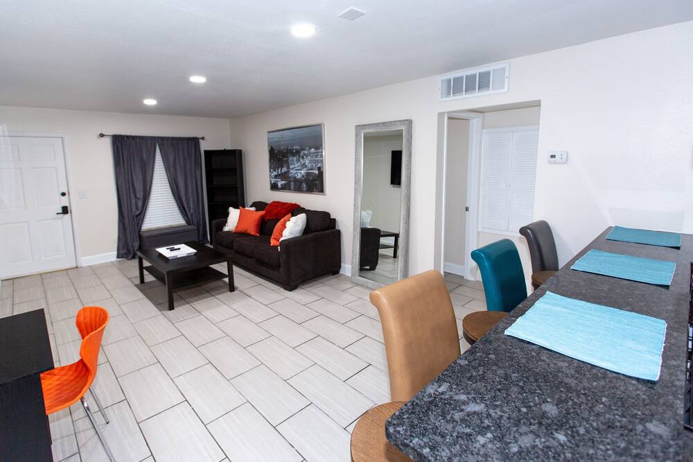 Photo of Livingroom in SoHo