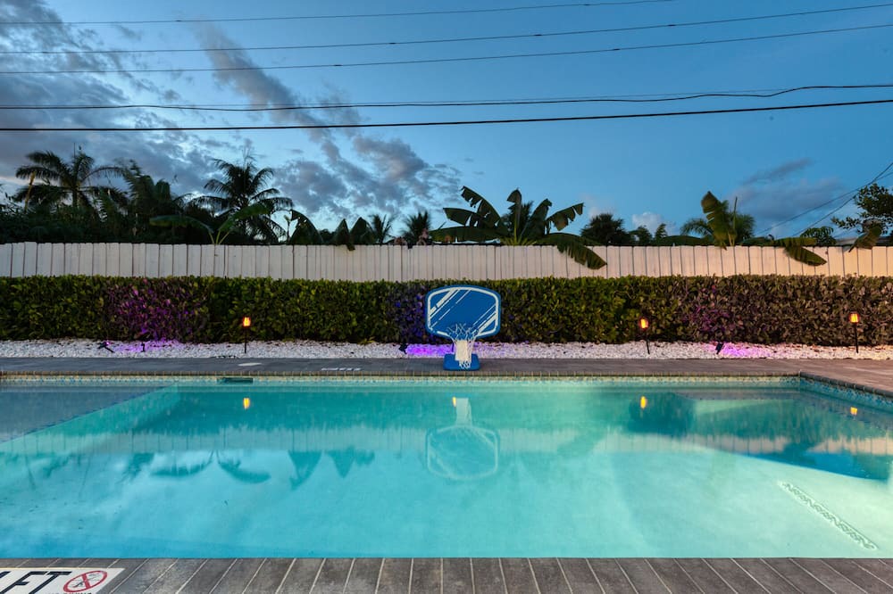 Photo of Outdoor in Bel Air