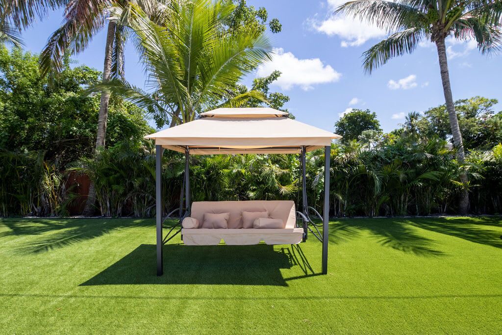Photo of Outdoor in Biscayne Park