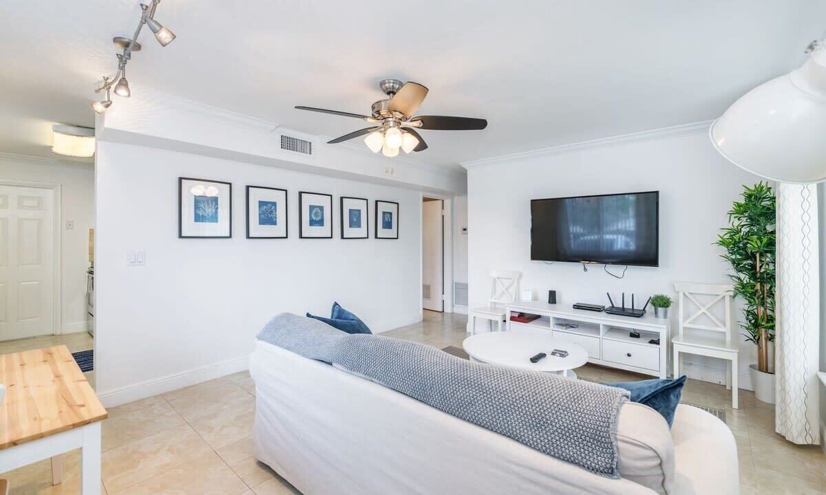 Photo of Others in Santa Barbara Estates