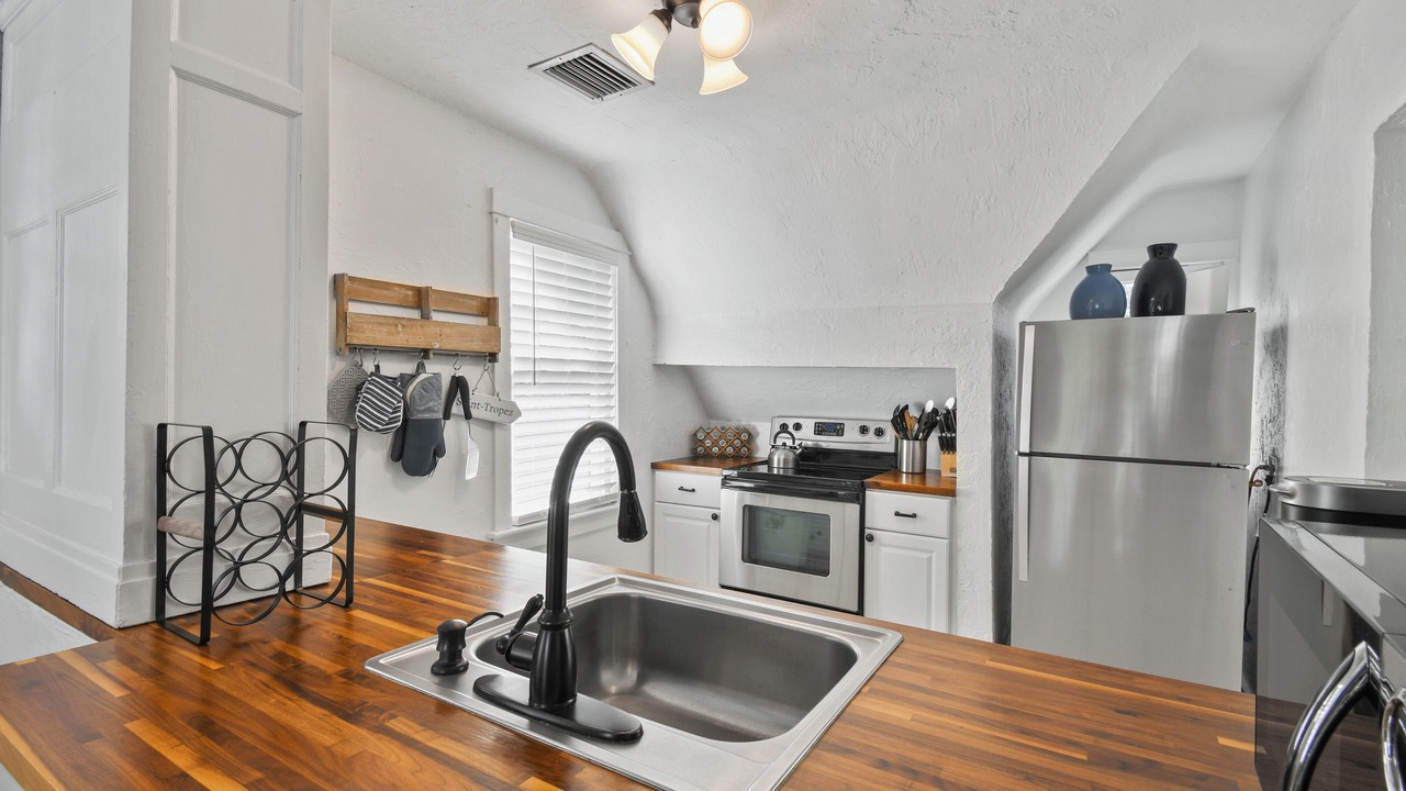 Photo of Kitchen in Parrot Cove