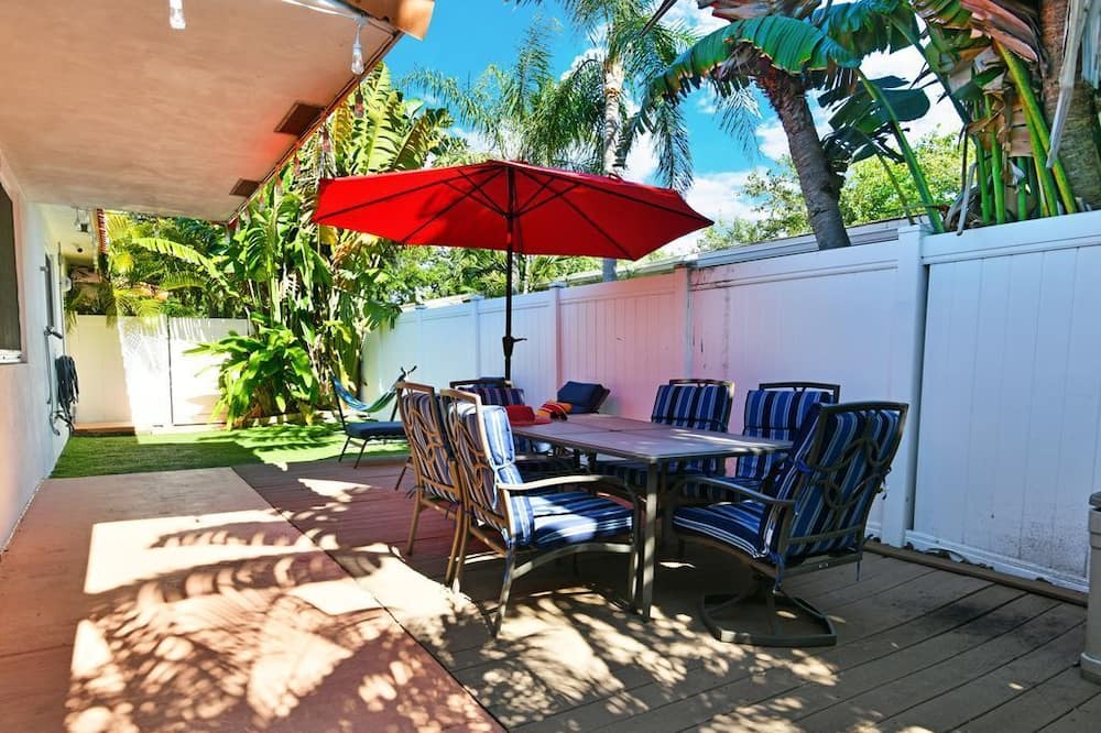 Photo of Patio Balcony in Nautilus Isle