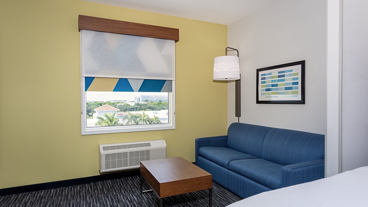 Photo of Bedroom in Miramar